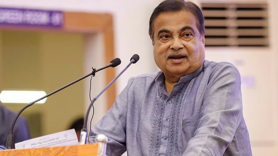 Ready to release Rs 2L crore in a month for state’s road projects, says Nitin Gadkari