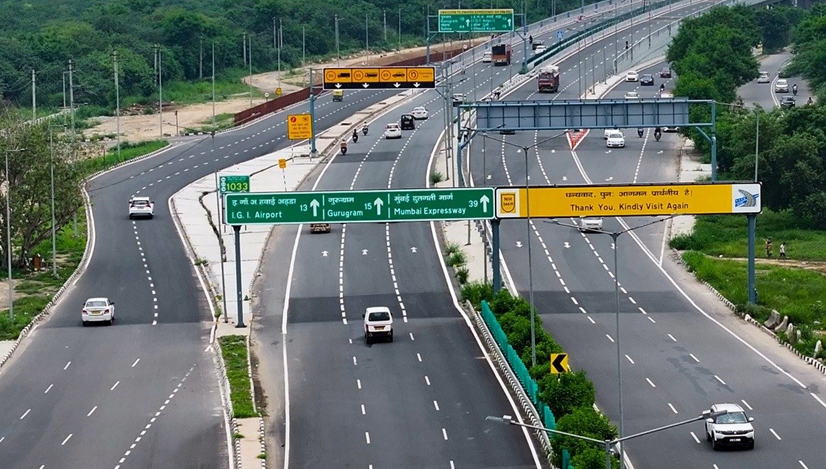NHAI accepts NHIT’s Rs 6,221 cr offer to monetise two highway assets
